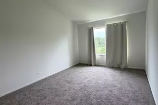 1887 N Nicole Ln, Round Lake Beach, IL 60073 - Photo 11