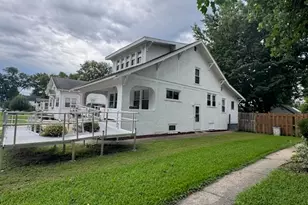609 12th Ave, Sterling, IL 61081 - Photo 3