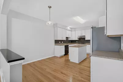 10S447 Carrington Circle, Burr Ridge, IL 60527 - Photo 11