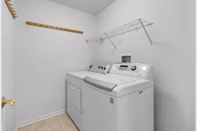 10S447 Carrington Circle, Burr Ridge, IL 60527 - Photo 23