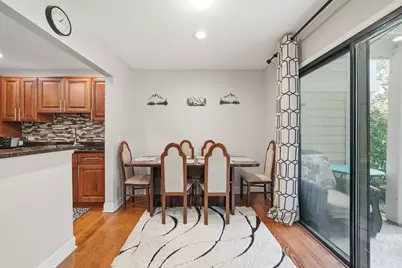 496 Thornhill Lane #C1, Wheeling, IL 60090 - Photo 5