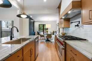 1962 W Wilson Ave, Chicago, IL 60640 - Photo 15