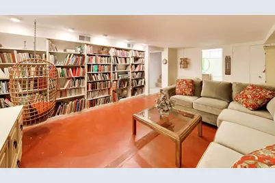 570 S Kenilworth Avenue, Elmhurst, IL 60126 - Photo 23
