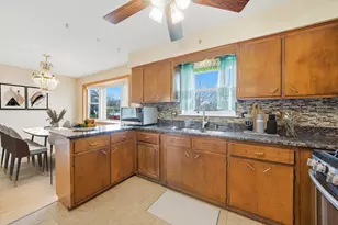 15201 Sunset Dr, Dolton, IL 60419 - Photo 11