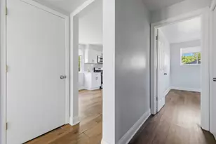 7836 S Kedvale Ave, Chicago, IL 60652 - Photo 15