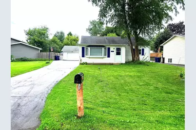 18148 W Valley Drive, Grayslake, IL 60030 - Photo 1
