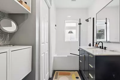 2152 N Campbell Avenue #R2, Chicago, IL 60647 - Photo 11