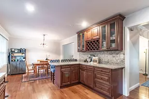 6 S Deerpath Dr, Vernon Hills, IL 60061 - Photo 13