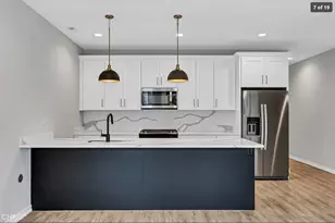 4917 S Champlain Ave, Chicago, IL 60615 - Photo 7