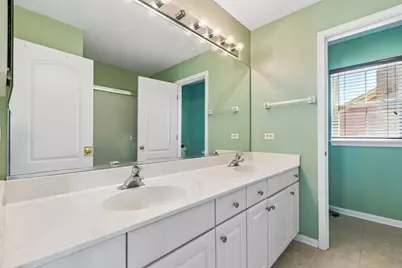 152 Ranney Avenue, Vernon Hills, IL 60061 - Photo 25