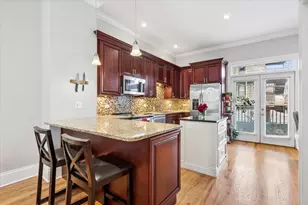 [Address not provided], Chicago, IL 60607 - Photo 5