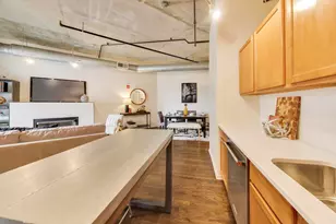 933 W Van Buren St, Chicago, IL 60607 - Photo 9