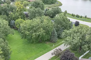 24940 W 103rd St, Naperville, IL 60564 - Photo 23