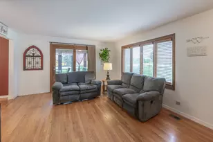 24940 W 103rd St, Naperville, IL 60564 - Photo 5