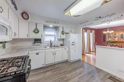 24940 W 103rd Street, Naperville, IL 60564 - Photo 9