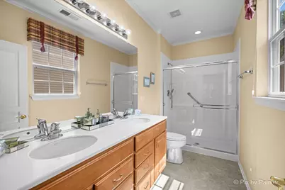 2892 Edgewater Drive, Elgin, IL 60124 - Photo 19