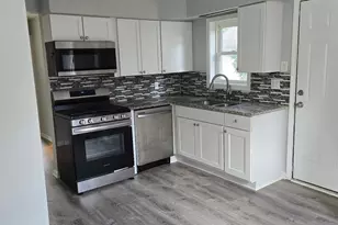 371 N La Londe Ave, Lombard, IL 60148 - Photo 5