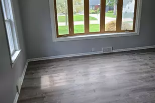 371 N La Londe Ave, Lombard, IL 60148 - Photo 3