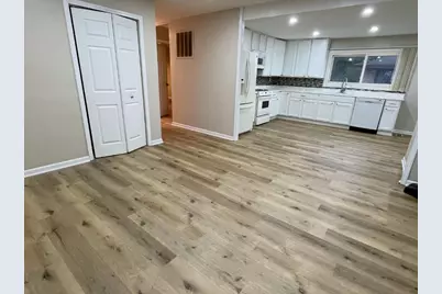 420 Garland Avenue, Romeoville, IL 60446 - Photo 7
