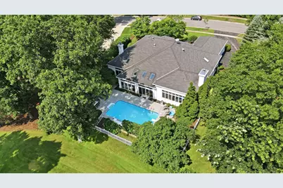 4202 Royal Fox Drive, Saint Charles, IL 60174 - Photo 3