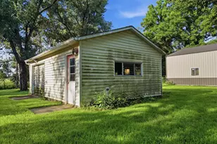 10464 2 Mile Rd, Thomson, IL 61285 - Photo 5