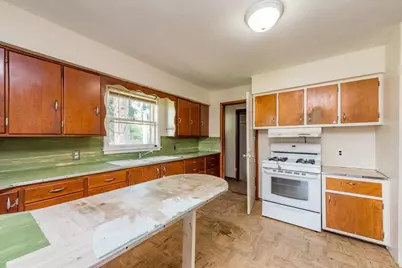618 N Oplaine Road, Gurnee, IL 60031 - Photo 11