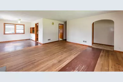618 N Oplaine Road, Gurnee, IL 60031 - Photo 7