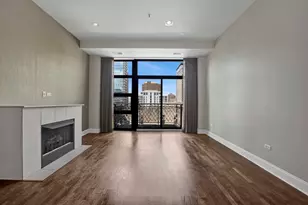 101 W Superior St, Chicago, IL 60654 - Photo 23