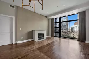 101 W Superior St, Chicago, IL 60654 - Photo 19