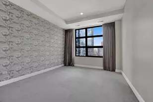 101 W Superior St, Chicago, IL 60654 - Photo 25
