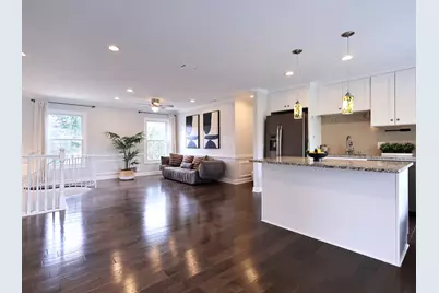 38 The Court Of Greenway, Northbrook, IL 60062 - Photo 13