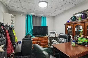 3541 N Neenah Ave, Chicago, IL 60634 - Photo 9