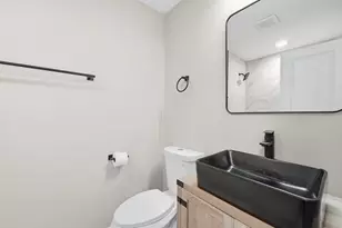 706 Halstead Ave, Romeoville, IL 60446 - Photo 11