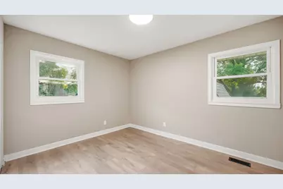 706 Halstead Avenue, Romeoville, IL 60446 - Photo 15