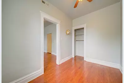 2242 S Saint Louis Avenue, Chicago, IL 60623 - Photo 37