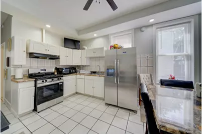 2242 S Saint Louis Avenue, Chicago, IL 60623 - Photo 9