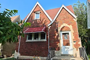 1935 Wenonah Ave, Berwyn, IL 60402 - Photo 1