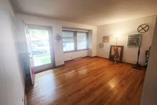 10342 S Christiana Ave, Chicago, IL 60655 - Photo 7