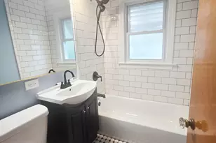 10342 S Christiana Ave, Chicago, IL 60655 - Photo 15