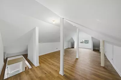 8533 S Rhodes Avenue, Chicago, IL 60619 - Photo 11