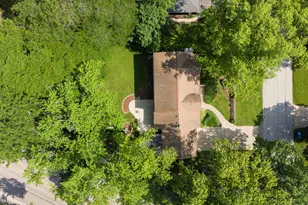 120 N Pine St, Geneva, IL 60134 - Photo 27
