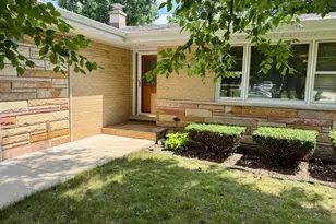 115 S Cedar Ave, Wood Dale, IL 60191 - Photo 3