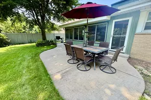 115 S Cedar Ave, Wood Dale, IL 60191 - Photo 25