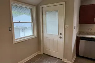 414 W Park Ave, Round Lake, IL 60073 - Photo 27