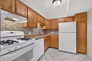 1471 N Winslowe Dr, Palatine, IL 60074 - Photo 5