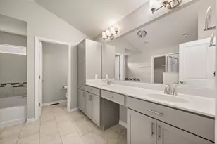 406 Mary Ann Cir, Sycamore, IL 60178 - Photo 21