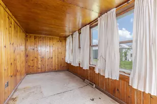 758 N 1st Rd, Dana, IL 61321 - Photo 27