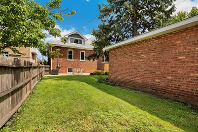 2510 Oak Park Avenue, Berwyn, IL 60402 - Photo 31
