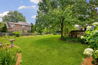2324 Kalamazoo Drive, Naperville, IL 60565 - Photo 31