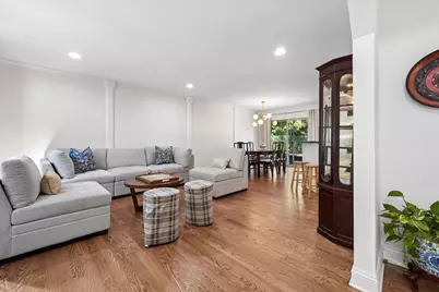 226 Sunset Drive, Wilmette, IL 60091 - Photo 5
